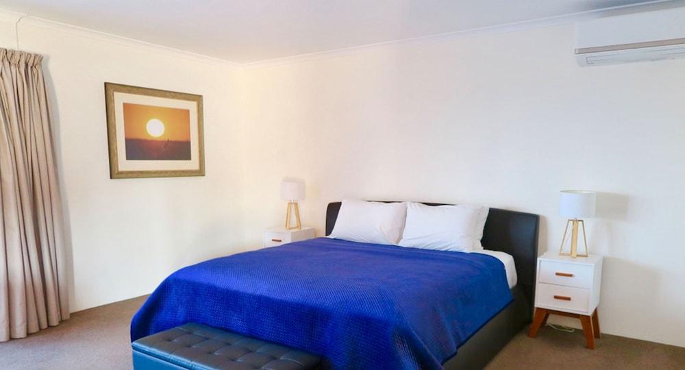 Summerhill Motor Inn Merimbula Exteriör bild