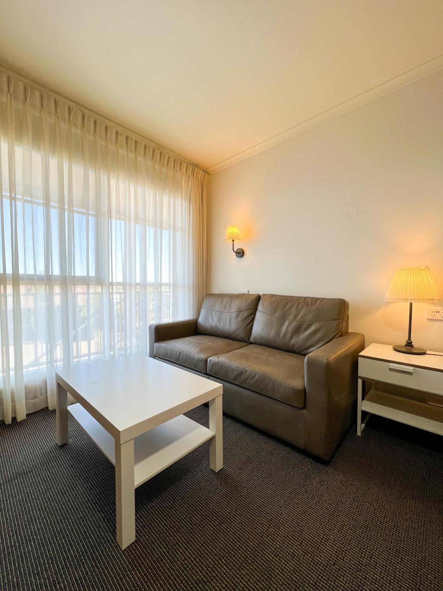 Summerhill Motor Inn Merimbula Exteriör bild