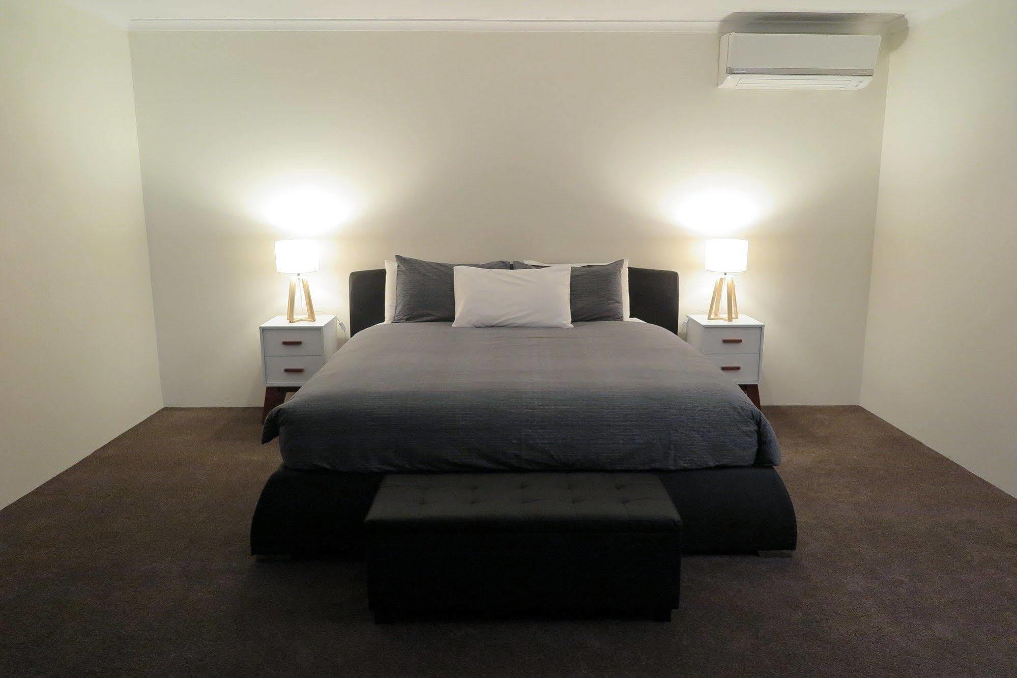 Summerhill Motor Inn Merimbula Exteriör bild